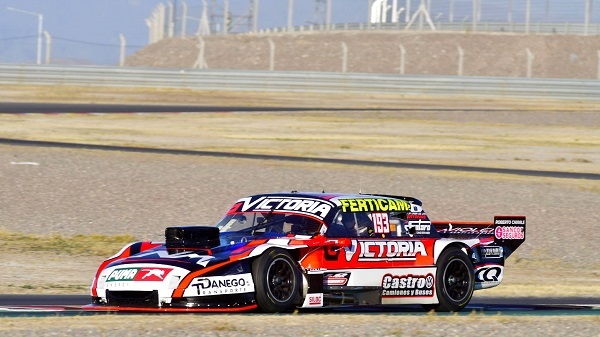 Diego Azar se quedó con la carrera de TC Pista. Evan Weiss se llevó la segunda final de la F3